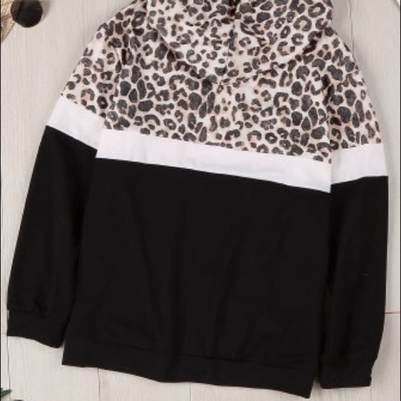 NEW Black & Leopard Color Block Hoodie - Picture 5 of 8
